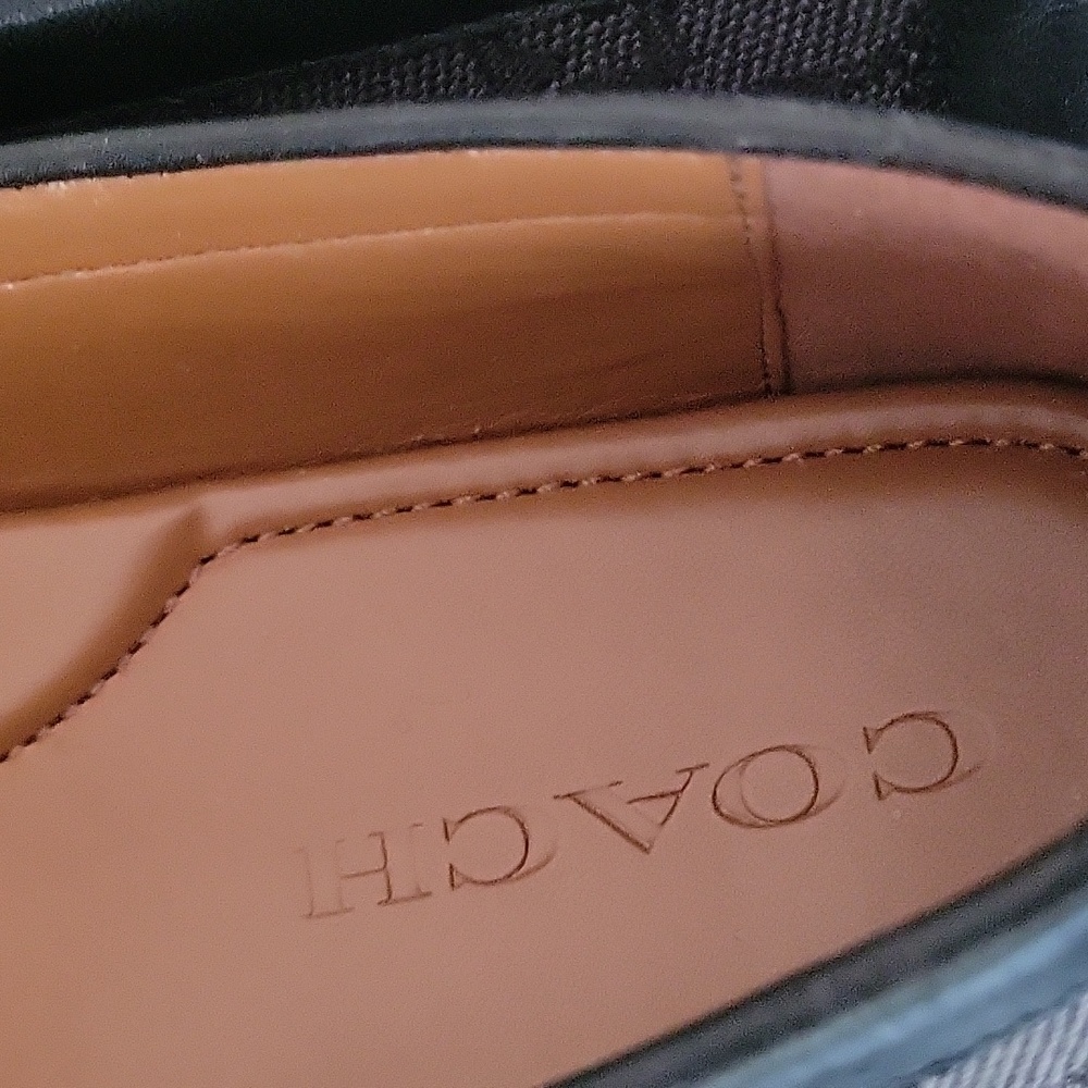 Shoes - Picture 5 of 11